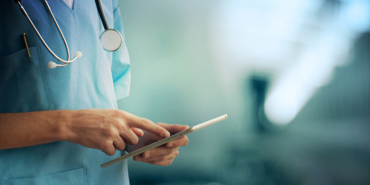 Άνδρας πήγε στο νοσοκομείο με πόνο στο γόνατο και ανακάλυψε ότι πάσχει από σπάνια ασθένεια