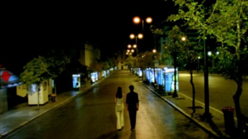 Καλύτερη κι από τα «Φτηνά Τσιγάρα»: Η ταινία-ωδή στον 15γουστο της «σάπιας» Αθήνας
