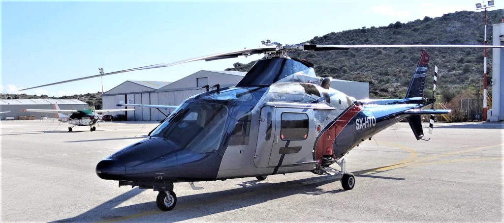 Βίντεο-φωτό: Aυτό είναι το ελικόπτερο – Πώς χτυπάει στο καλώδιο και εκρήγνυται – Απόστρατος αξιωματικός ο νεκρός πιλότος