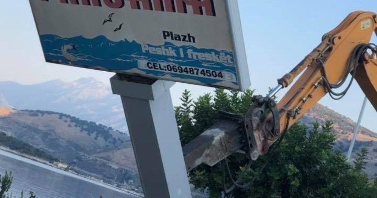 Βίντεο: Γκρέμισαν το εστιατόριο του έξαλλου Αλβανού ιδιοκτήτη που επιτέθηκε σε Ισπανούς τουρίστες