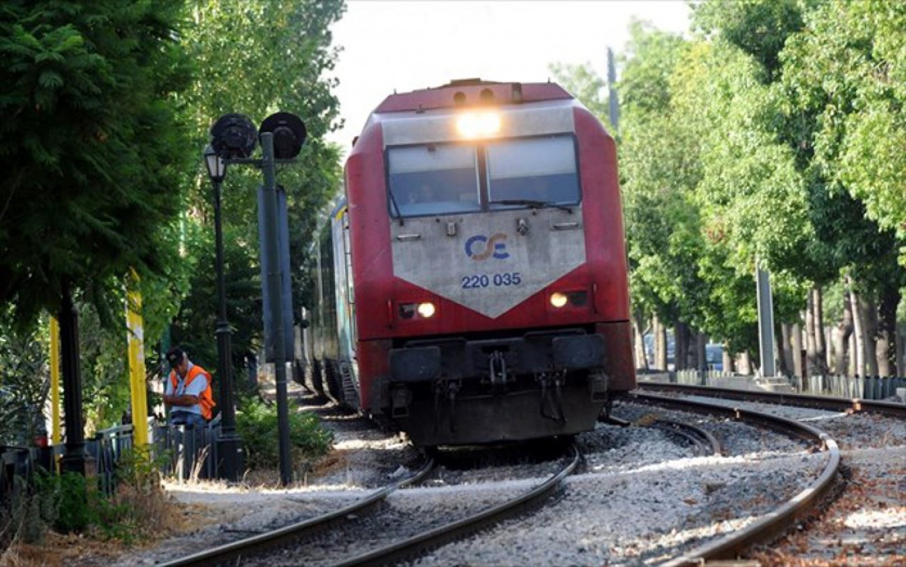 Τραγικό τέλος στην Αλεξανδρούπολη: Τρένο παρέσυρε άνδρα την ώρα που κοιμόταν πάνω στις γραμμές