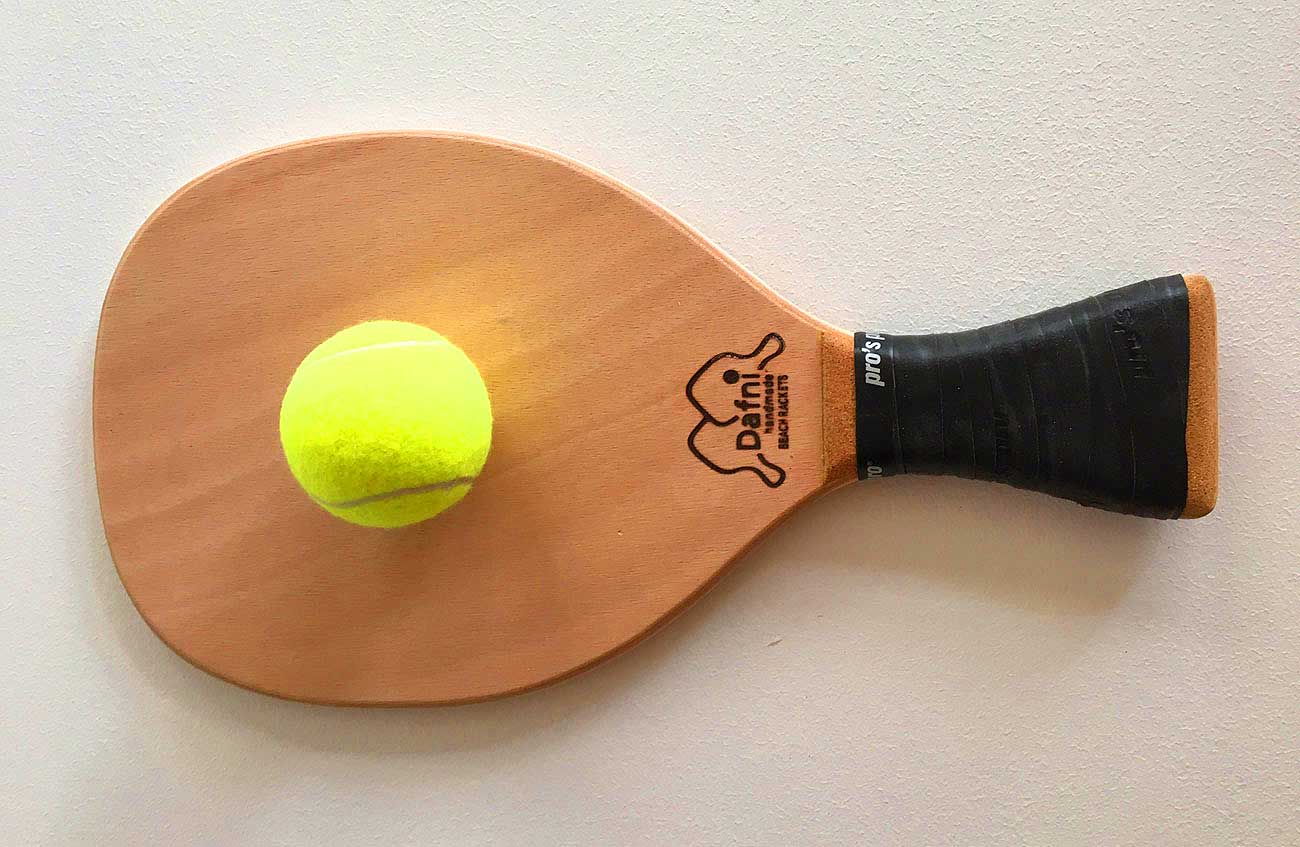 Η ρακέτα είχε τη δική της ιστορία και είναι πέρα για πέρα ελληνική