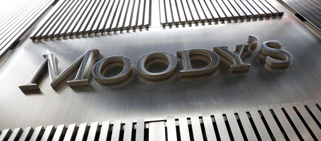 Moody’s: Οι προοπτικές και τα «αγκάθια» για την ελληνική οικονομία