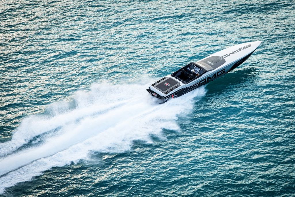 Όπως  σε εκδρομή: Δείτε πως φτάνουν οι παράνομοι μετανάστες στα νησιά του Α.Αιγαίου – Με ταχύπλοα και θαλαμηγούς!