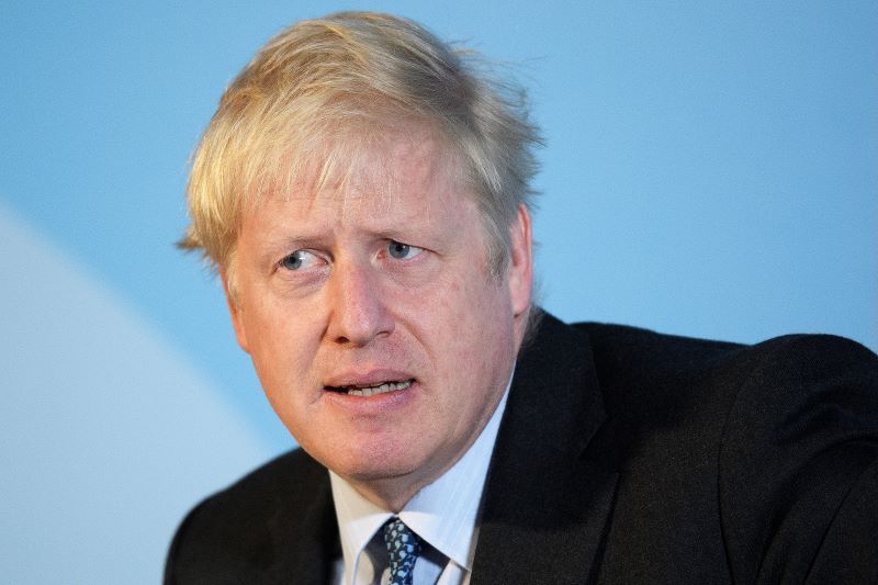 «Λάσπη» εναντίον Μπ.Τζόνσον: «Θα κλείσει το κοινοβούλιο για να περάσει το Brexit» – Μήπως θα βγάλει και τα τανκς;