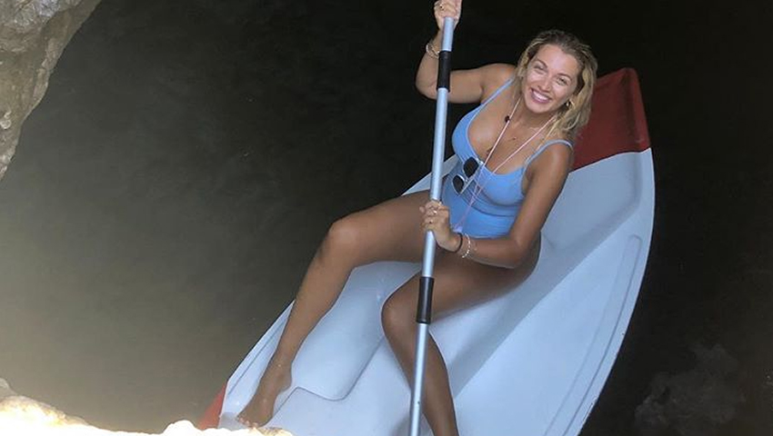 Μια αληθινή, γυναικεία κοιλιά: Αυτό είναι το πραγματικό κορμί της Κωνσταντίνας Σπυροπούλου