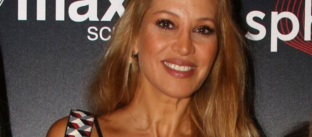 Αννίτα Ναθαναήλ: Ποζάρει με μαγιό και προκαλεί «σεισμό» στο Instagram (φωτο)