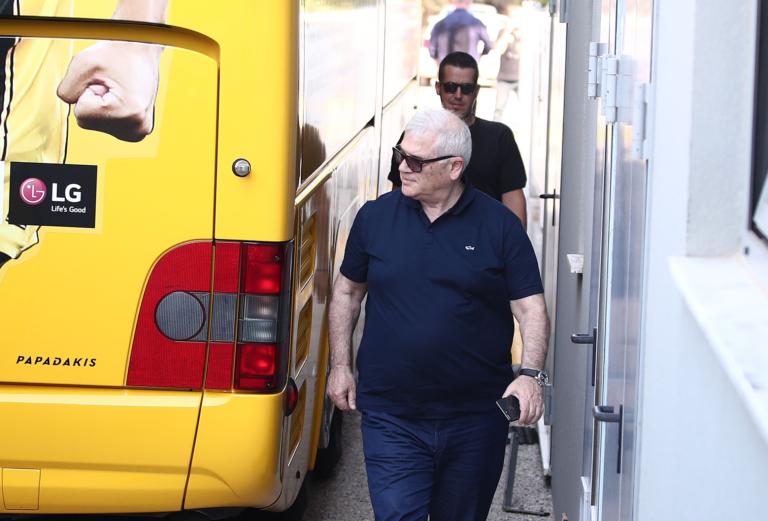 ΑΕΚ: Στα Σπάτα ο Μελισσανίδης – Μίλησε στους παίκτες