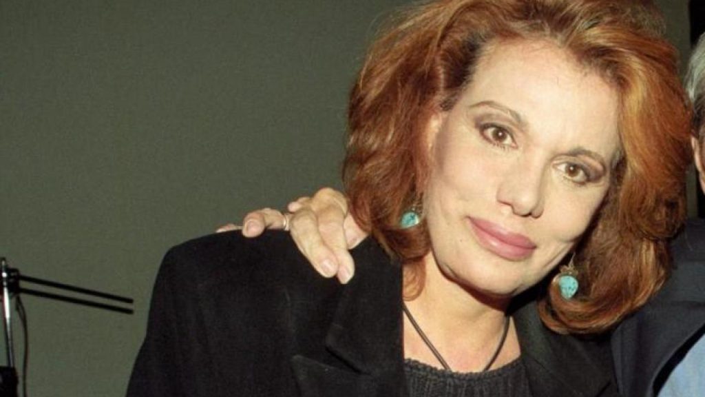 Μαίρη Χρονοπούλου: Καθηλωμένη στο κρεβάτι αλλά πάντα χαμογελαστή (φωτο)