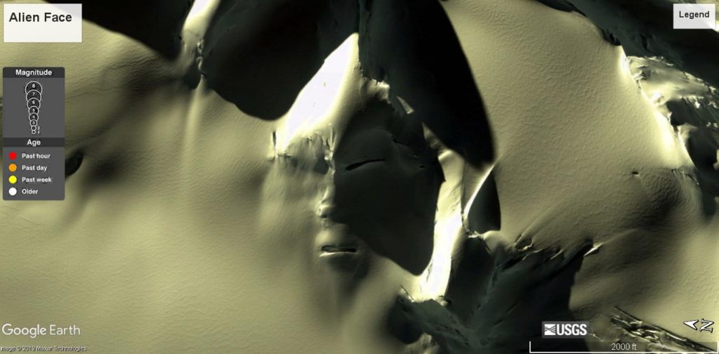 Ανακάλυψαν «γλυπτό» που απεικονίζει εξωγήινο στην Ανταρκτική;