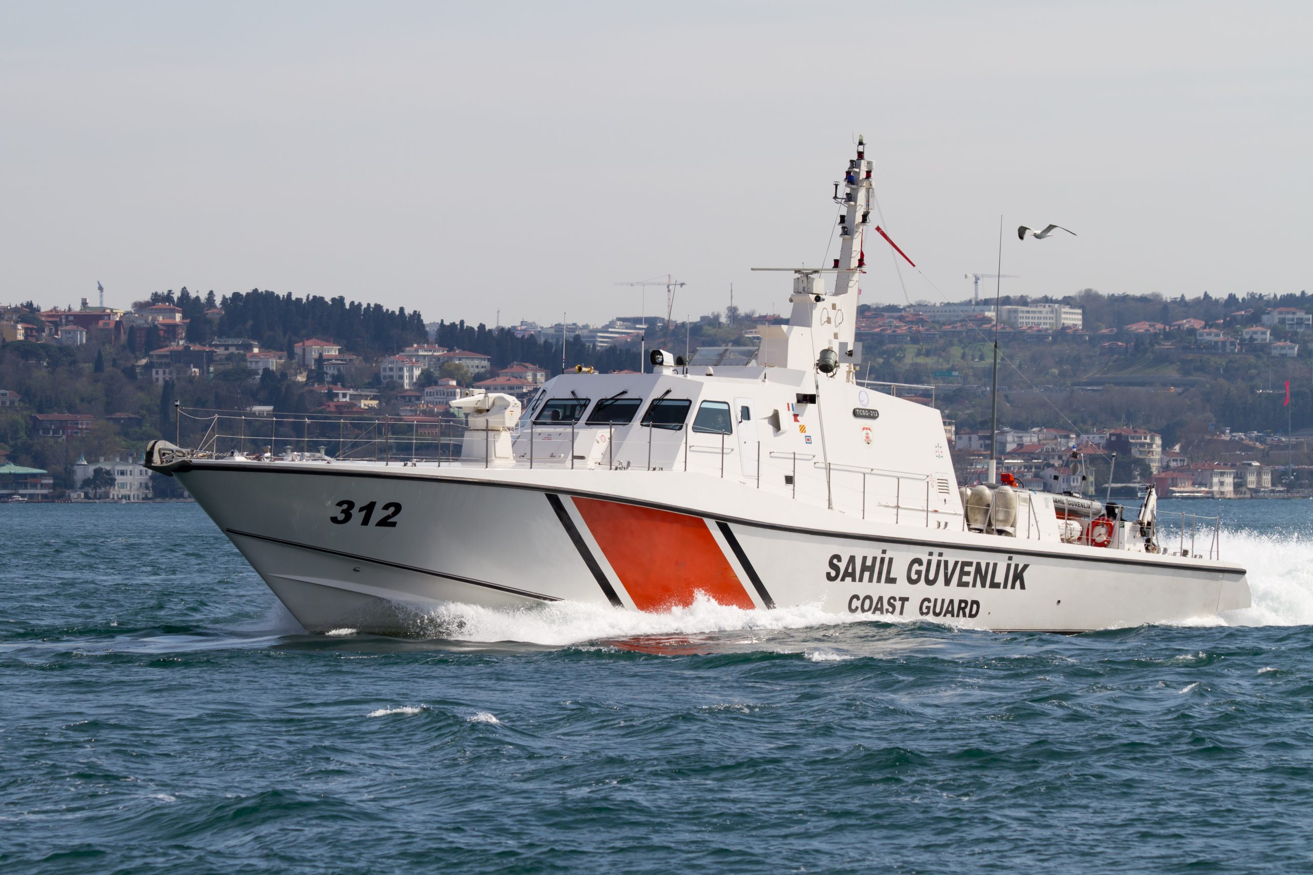 Τουρκικό σκάφος της Ακτοφυλακής έφτασε μέχρι τα παράλια της Κω