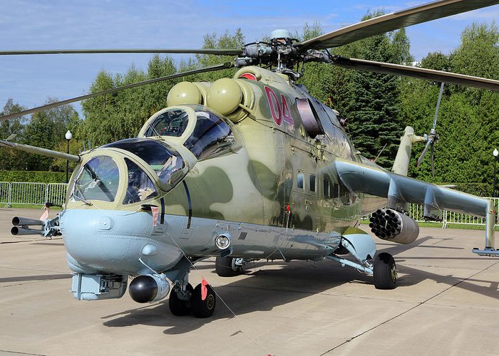 Mi-24P: Τα αναβαθμισμένα ρωσικά ελικόπτερα που έκλεψαν τα βλέμματα στην έκθεση MAKS19
