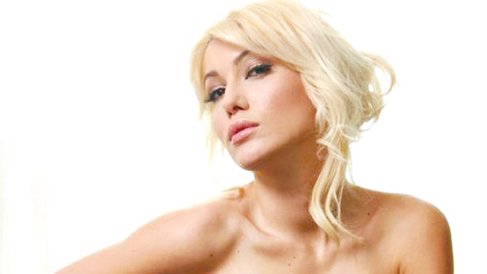 Comeback θα κάνει στη «Μουρμούρα» η Κλέλια Ρένεση μετά τη γέννα!