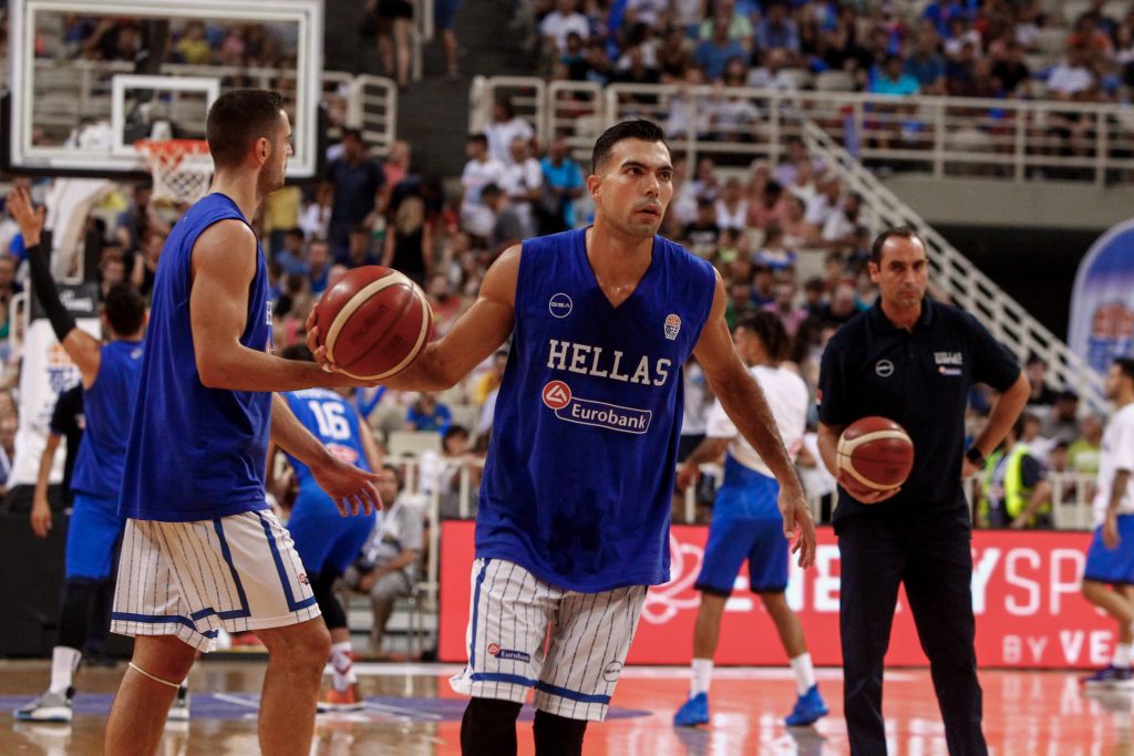 Ενσωματώθηκε στην Εθνική ομάδα ο Σλούκας