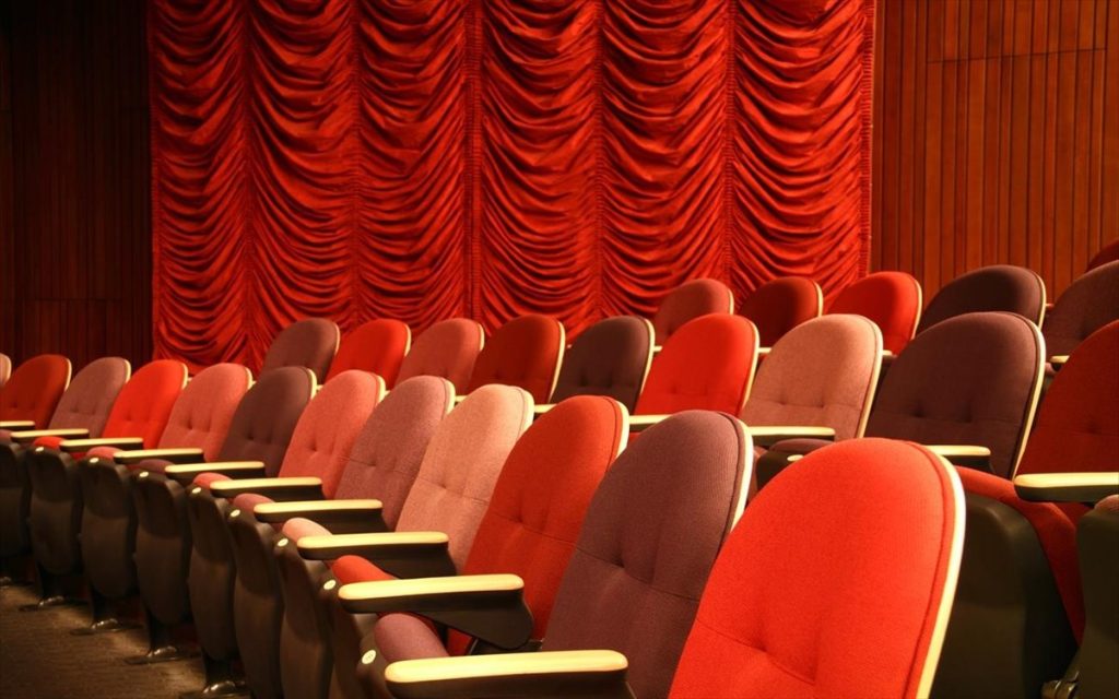 Ελληνας ηθοποιός εξομολογείται: «Περιμένω το θάνατο ανά πάσα στιγμή! Έχω κάνει και τη διαθήκη μου…»