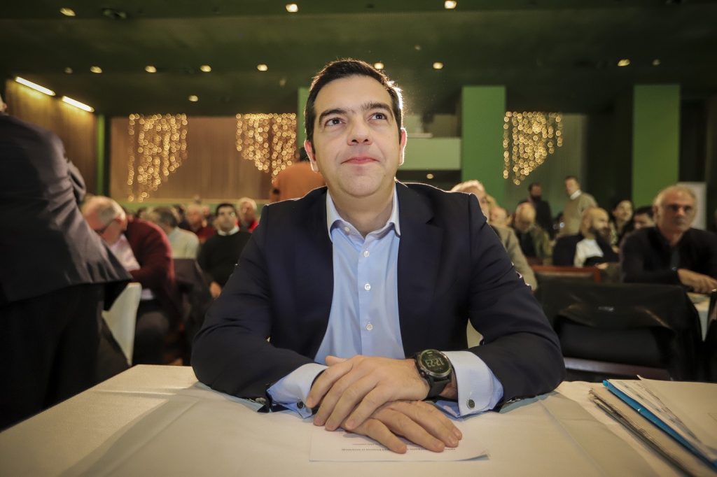 «Μουρμούρα» στο ΣΥΡΙΖΑ για τα  2.000 ευρώ που χάνουν οι βουλευτές