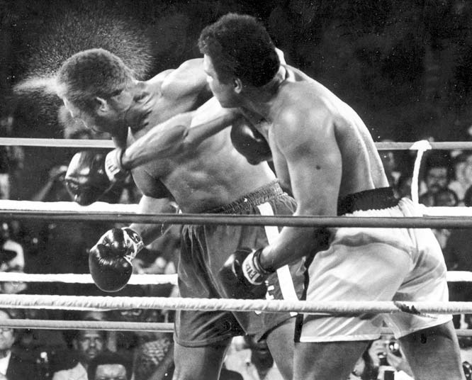 George Foreman vs Muhammad Ali: Μονομαχία γιγάντων στις ζούγκλες του Ζαΐρ (vid)