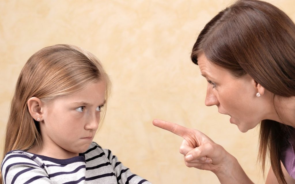 Χάσμα γονέων – παιδιών: Πώς συμβάλλει το άγχος και πώς να το αντιμετωπίσετε