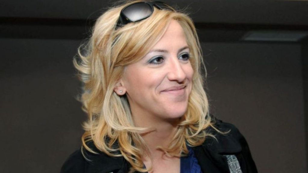 «Εσπασε» ο πάγος: Αγκαλίτσες και χαδάκια Δούρου – Χαρδαλιά (φωτο)