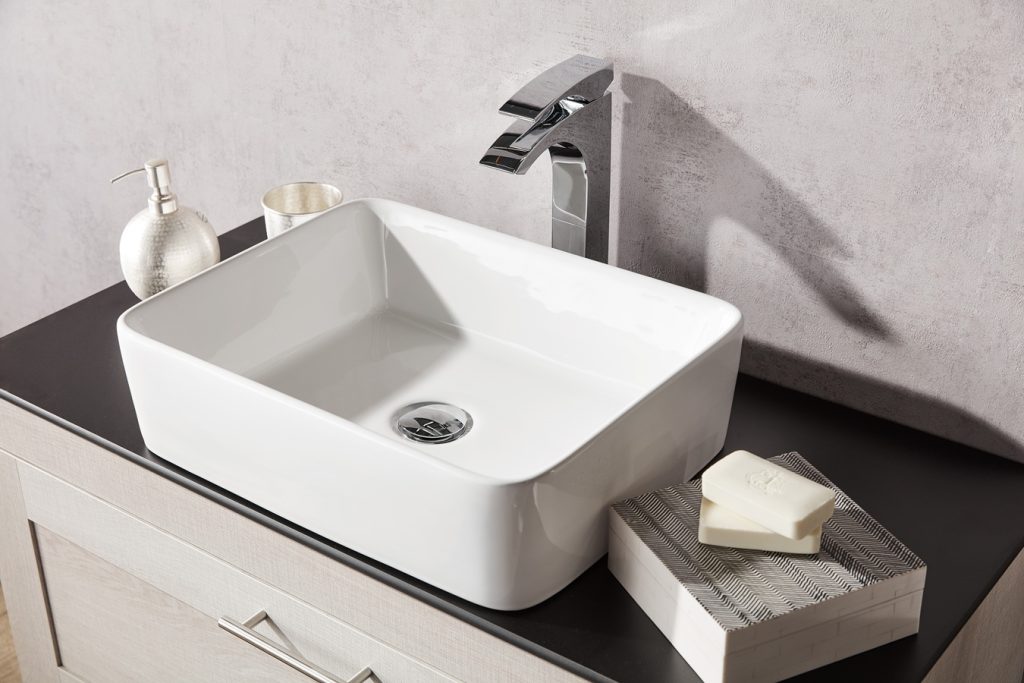 Αυτό είναι το κόλπο για να ξεβουλώσετε τον νεροχύτη ή τον νιπτήρα σας σε ένα λεπτό