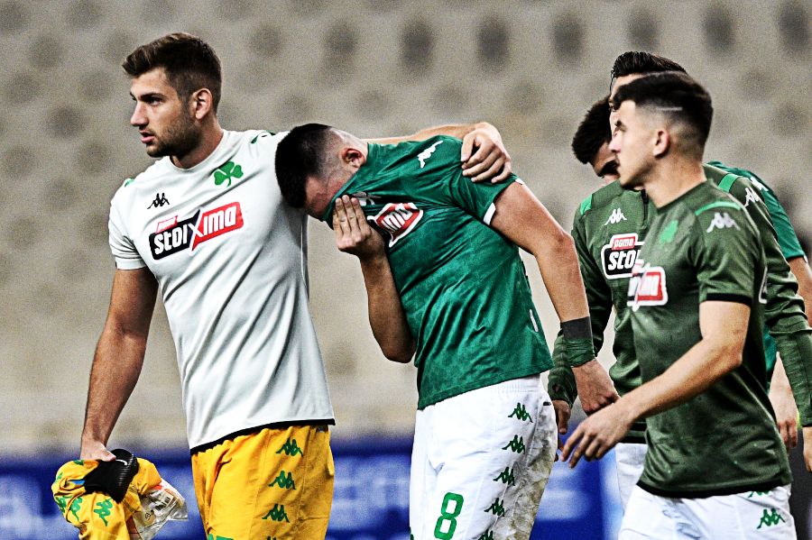 Παναθηναϊκός: Έβαλε τα κλάματα ο Χρήστος Δώνης στο ΟΑΚΑ (φώτο)