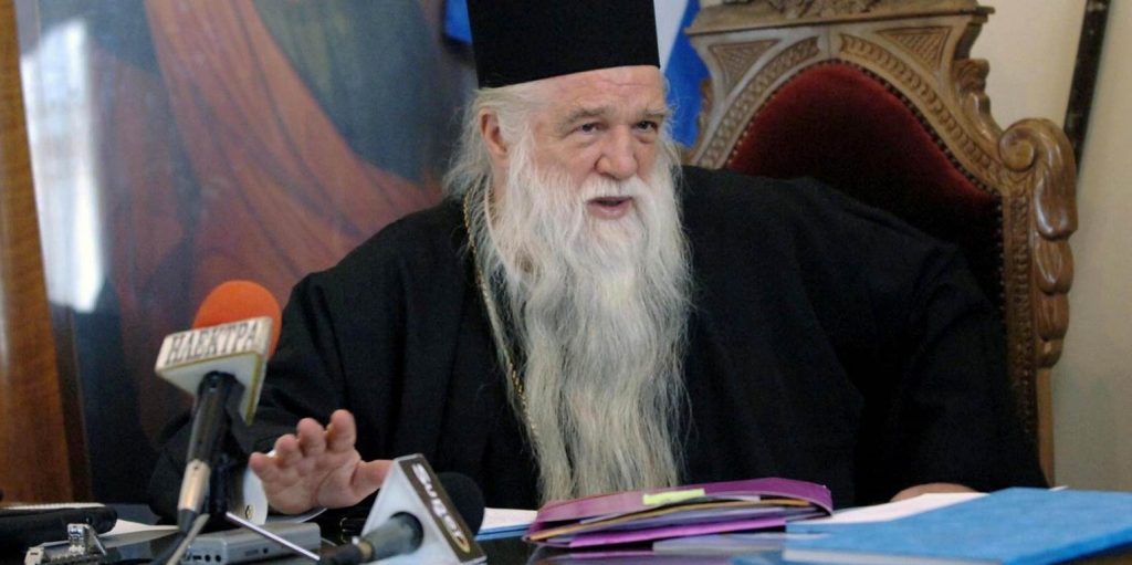 «Νίκας τοις βασιλεύσι»: Φραστικό επεισόδιο Αμβρόσιου με βουλευτή του ΣΥΡΙΖΑ