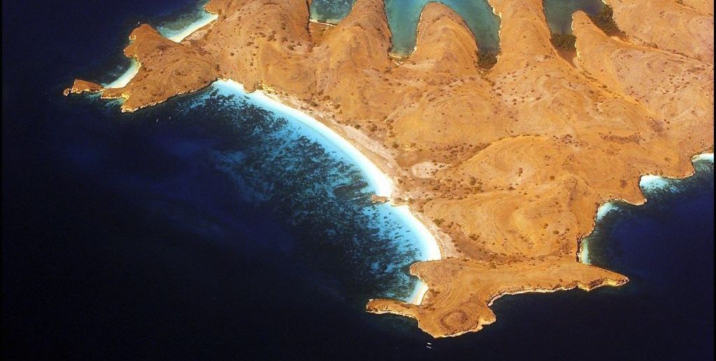 Ποιο νησί θα κλείσει σύντομα για τους τουρίστες; (φωτο)