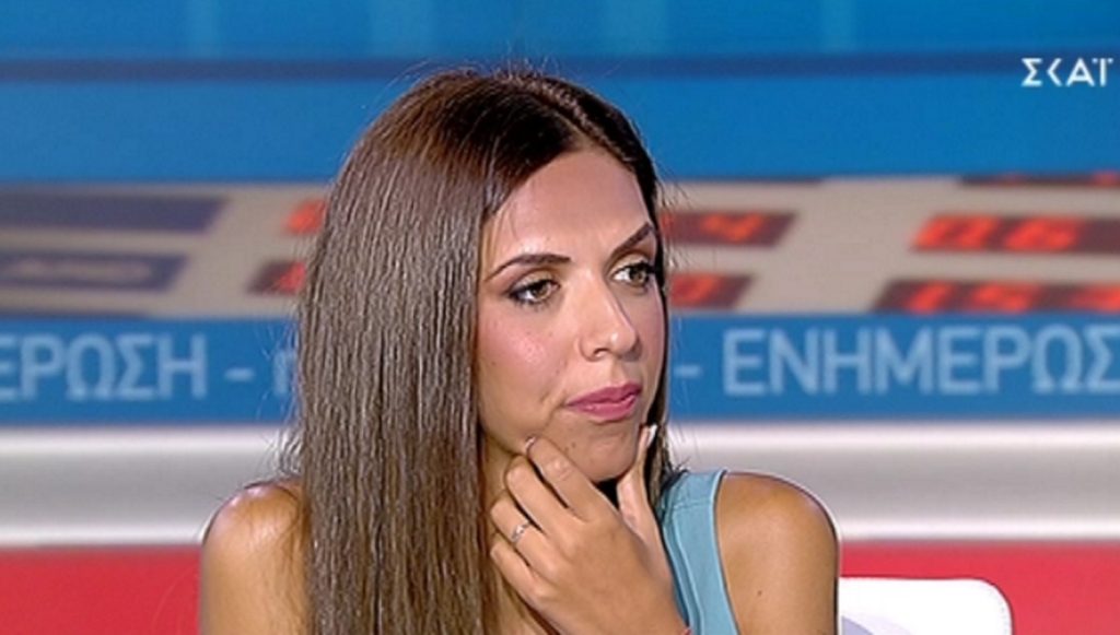 Παραδοσιακός γάμος για την παρουσιάστρια του ΣΚΑΪ Μαρία Βούσουλα στην Αντίπαρο (φωτο)