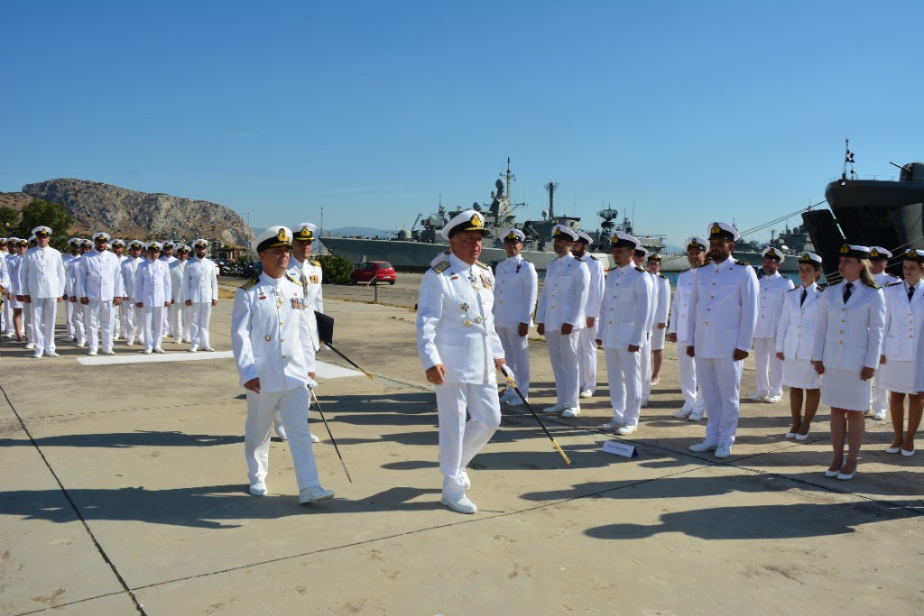 ΠΝ: Νέος διοικητής στη διοίκηση αμφίβιων δυνάμεων