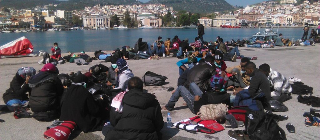 Δήμαρχος Παιονίας: «Δεν αντέχουμε 1000 αλλοδαπούς» – Ο Στρατός «στρώνει το έδαφος» για την μεταφορά τους σε 6 στρατόπεδα