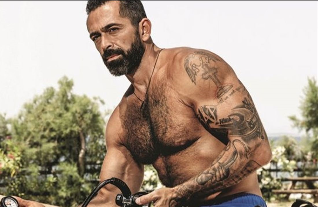 Ποια είναι η πανέμορφη νέα αγαπημένη του Μπο; (φωτο)