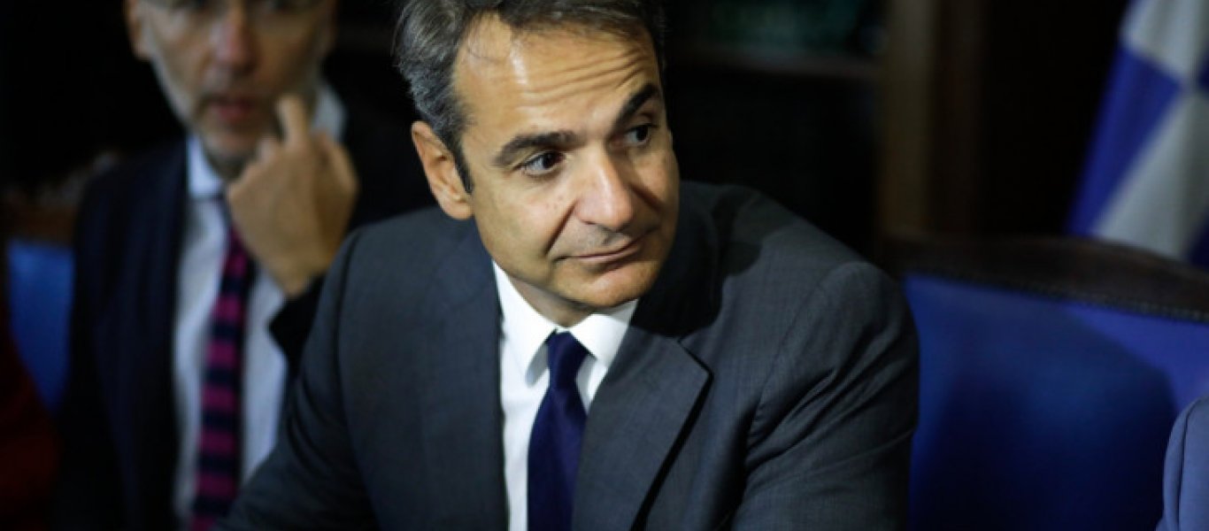 Νέες ταυτότητες και ψηφιακές υπογραφές – Τι θα περιλαμβάνει η «ψηφιακή βίβλος»