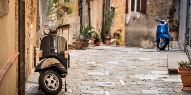 Γένοβα: «Διάταγμα αντι-Βέσπα» – Οργή από τους εραστές του θρυλικού σκούτερ