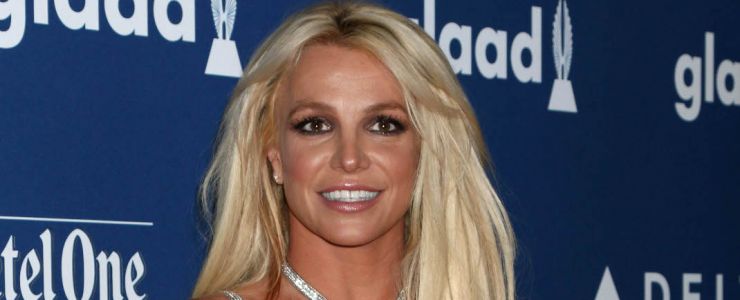 Η Μπρίτνεϊ Σπίαρς άλλαξε τα μαλλιά της και έκανε την αλλαγή (βίντεο)