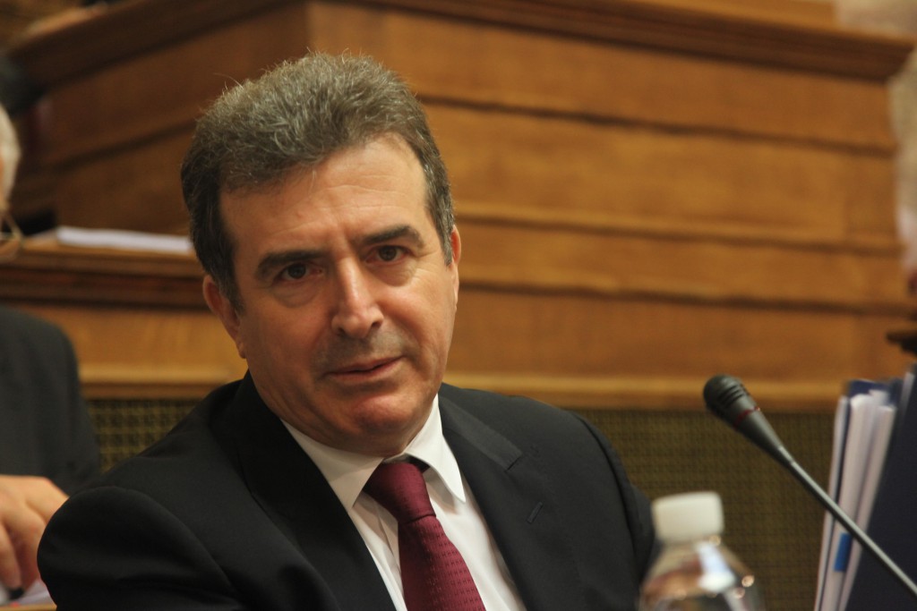Μ.Χρυσοχοΐδης: «Συλλάβετε τον Παλαιοκώστα, είναι θέμα τιμής»