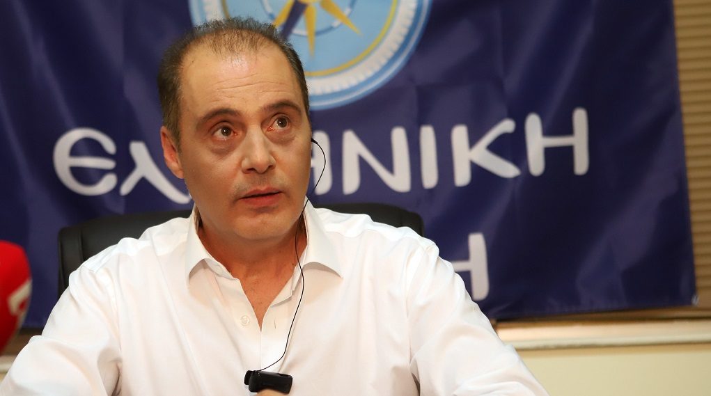 Κ.Βελόπουλος: «Να πάρει θέση η Ν.Κεραμέως για το θρήσκευμα στα απολυτήρια»