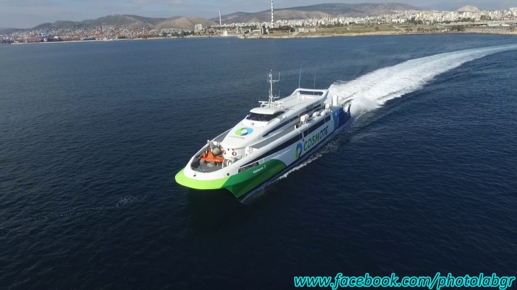 Ύδρα: Στον μώλο προσέκρουσε το Flyingcat 4