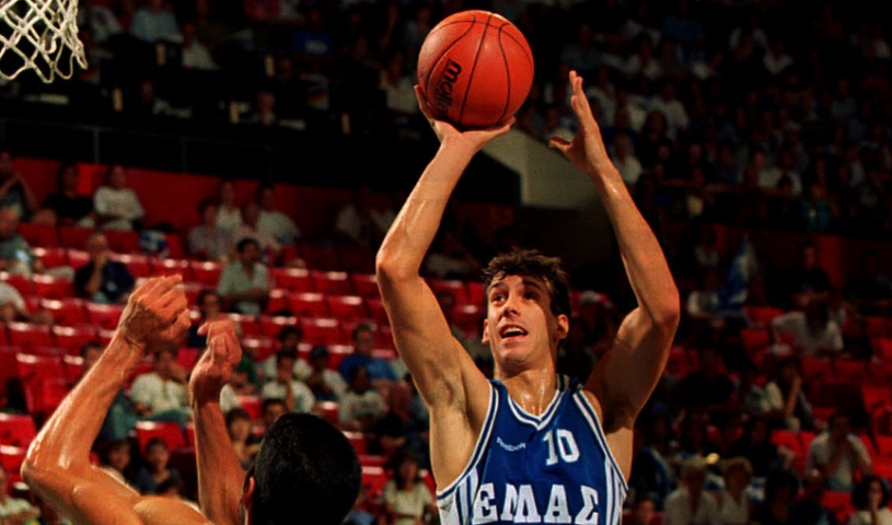 «Φυσικά και μετρούσε το καλάθι!»: Το ματς που οι διαιτητές στέρησαν στην Ελλάδα τον θρίαμβο επί των ΗΠΑ (βίντεο-φωτο)