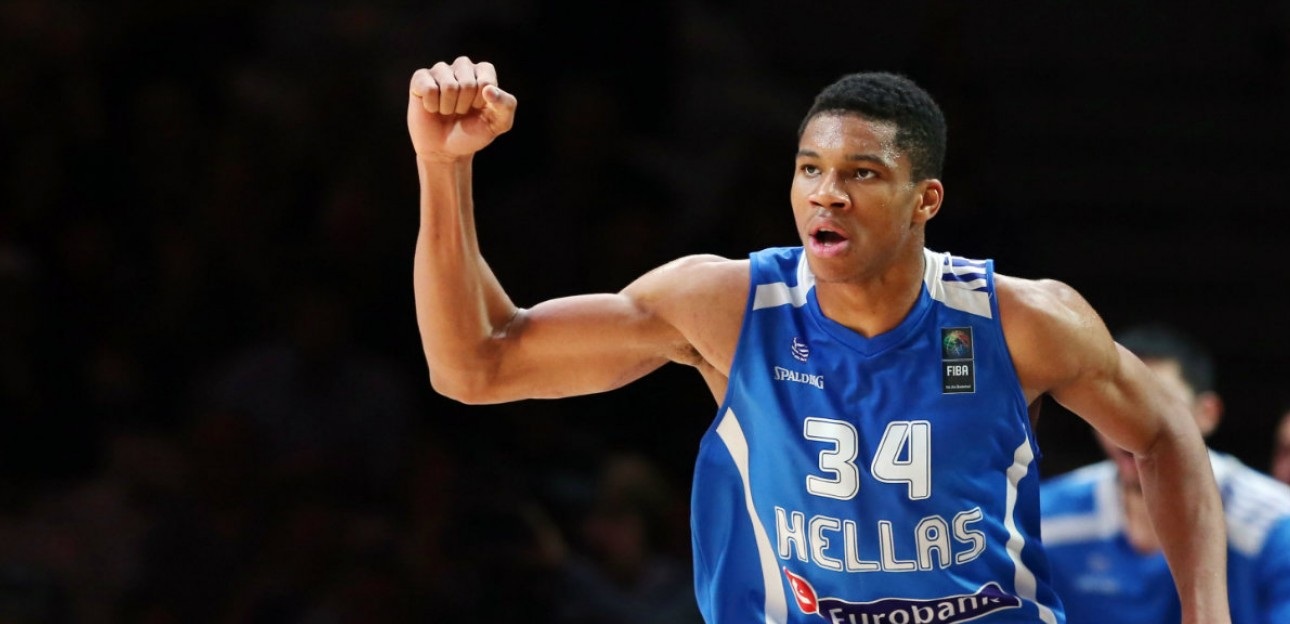 Αναλυτής NBA: «Κρίμα για την Ελλάδα να μη ξέρει να χρησιμοποιήσει τον Αντετoκούνμπο»
