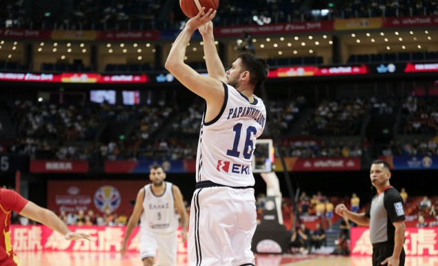 Παρακάλα, παρακάλα στο πλεχτό να πάει η μπάλα!