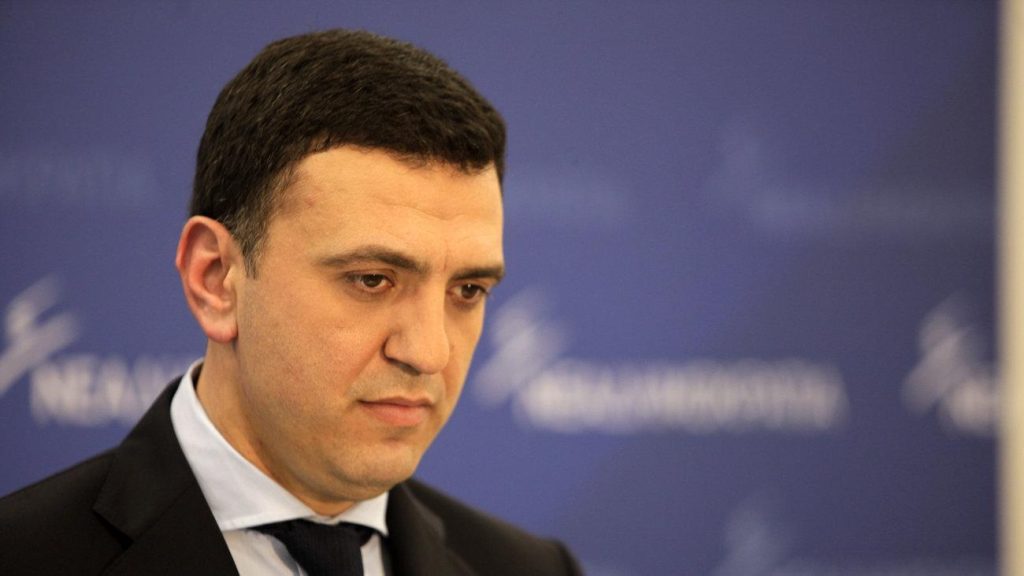 Β.Κικίλιας: «Ο Γιάννης Αντετοκούνμπο θα είναι πρεσβευτής στην αντικαπνιστική καμπάνια του Υπουργείου»