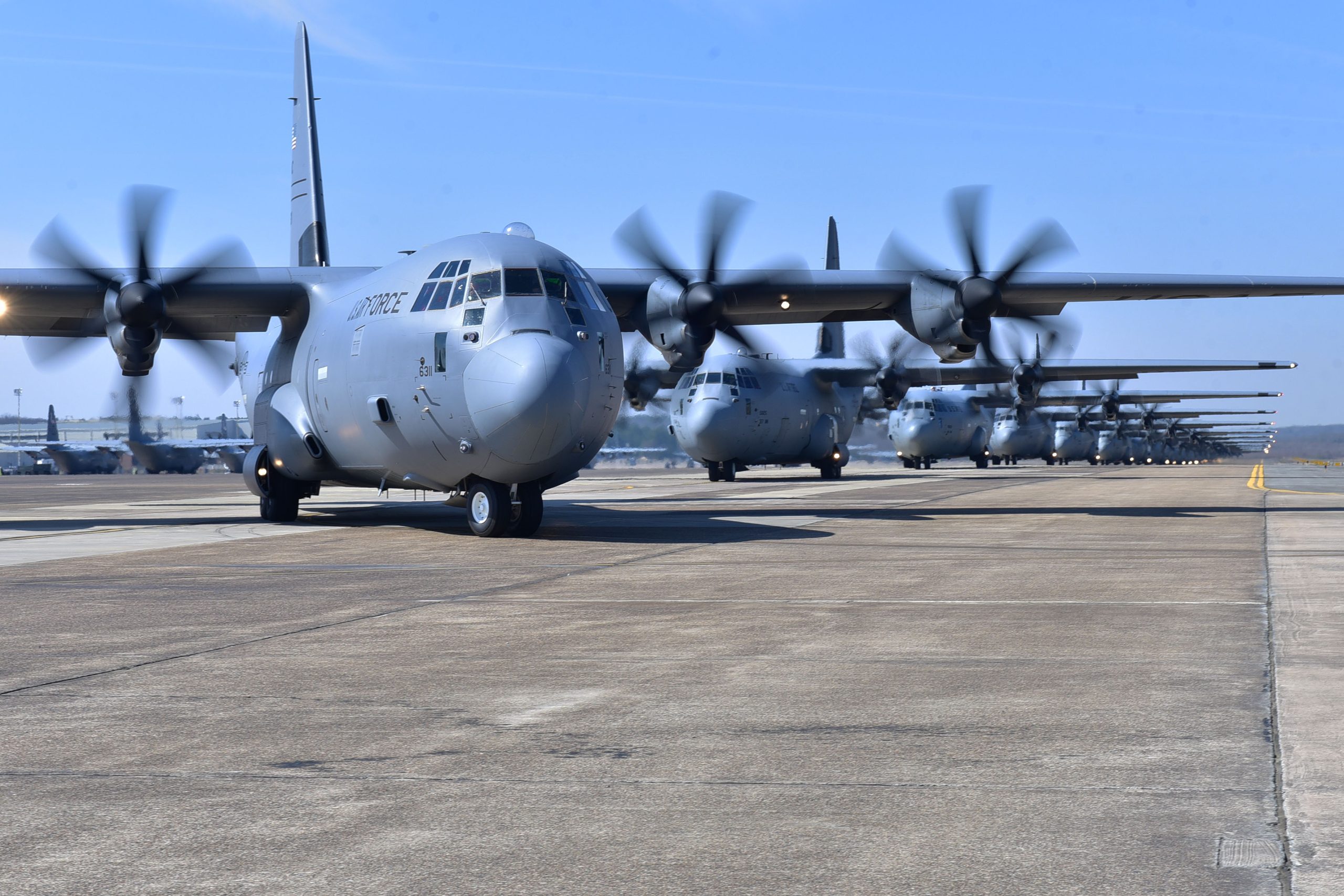 C-130: Προκηρύχθηκε πρόγραμμα υποστήριξης ηλεκτρονικών συστημάτων – Στα € 3.430.000 ο προϋπολογισμός