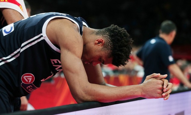 Τα τρία φάουλ του Γιάννη που ξεσήκωσαν θύελλα