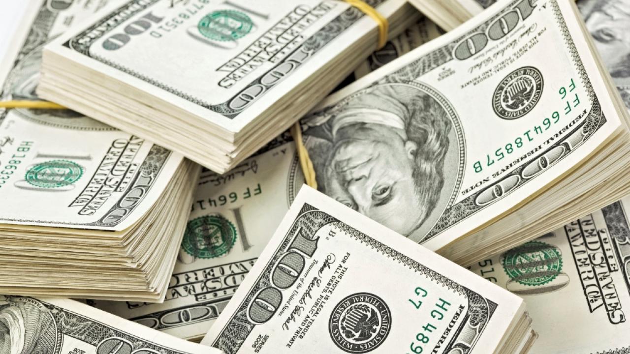 Ζευγάρι ξόδεψε 120.000 δολάρια μετά από λάθος τράπεζας να τα βάλει σε άλλο λογαριασμό