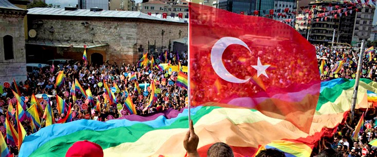 «Άλλα κόλπα»: Η Άγκυρα κατήγγειλε τις ΗΠΑ ότι χρηματοδοτούν τις οργανώσεις ομοφυλοφίλων για να ρίξουν τον Ρ.Τ.Ερντογάν!