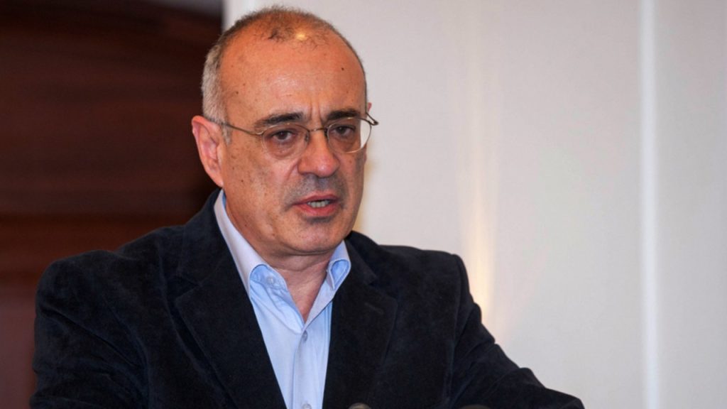 Ένταση με Δημήτρη Μάρδα σε οικονομικό Φόρουμ: «Τα capital controls δε ήταν εμπόδιο στην οικονομία» (βίντεο)