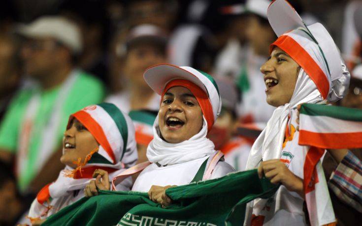 «Πατέρας» της Ιρανής που αυτοπυρπολήθηκε: «Δεν ήταν καλά, είχε νευρολογικά προβλήματα»!