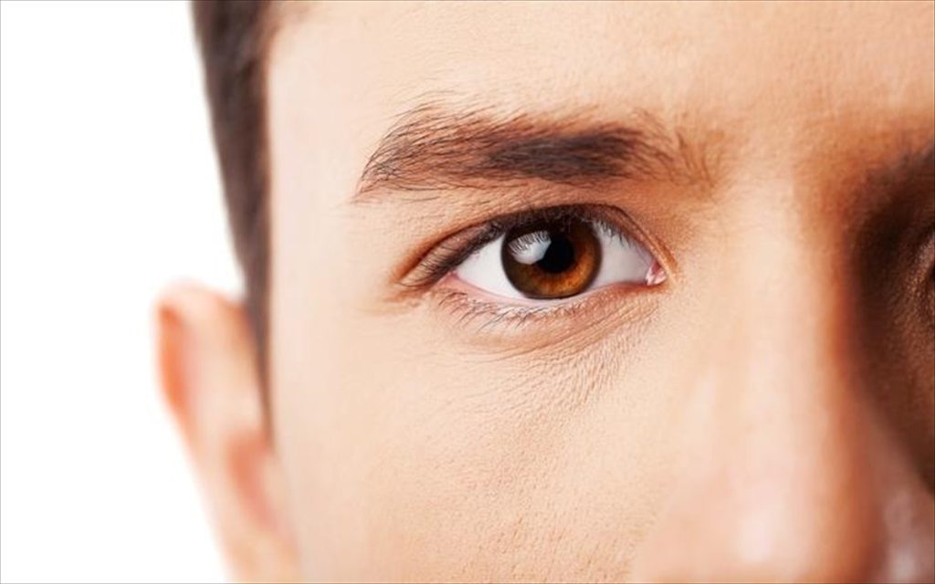 Πώς οι διεσταλμένες κόρες συνδέονται με το αλτσχάιμερ