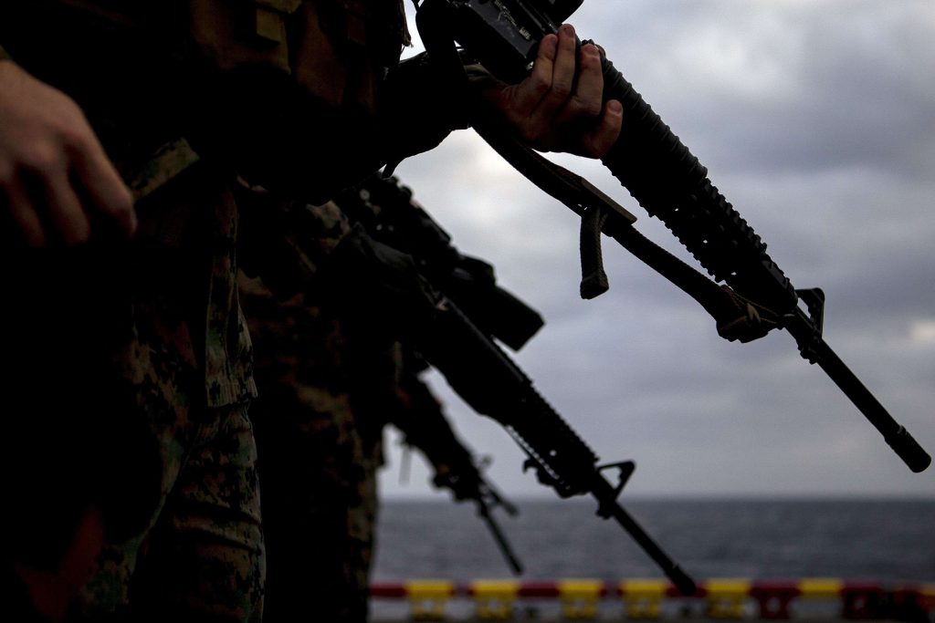 Που εστιάζουν οι Αρχές για την κλοπή των όπλων στη Λέρο