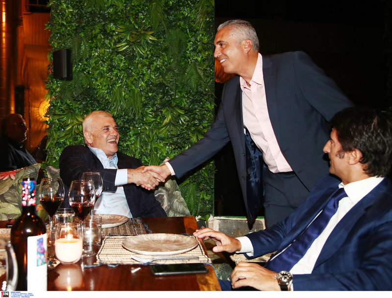 Σύσσωμη η οικογένεια της ΑΕΚ παρευρέθηκε στο δείπνο του Νίκου Κωστένογλου